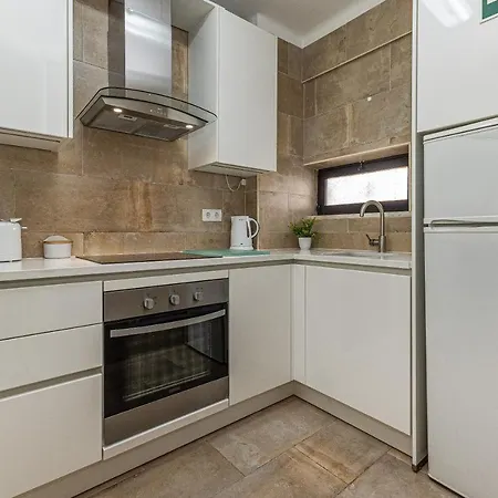 Yangmar By Alzira Apartament *