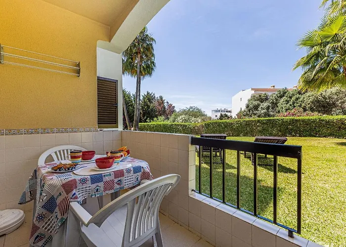 Yangmar By Alzira 阿尔布费拉